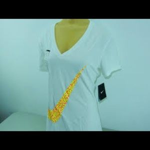 Nike Mezzo Big Swoosh Tee